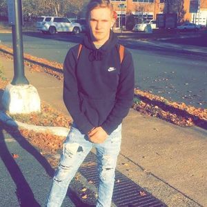 Meet your Posher, Kory